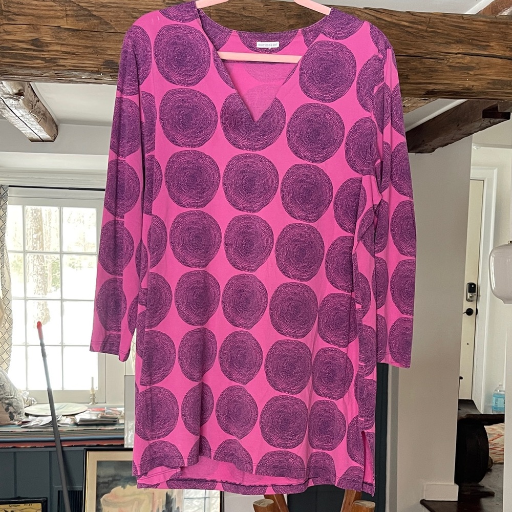 Marimekko 100% cotton, Vibrant Pink and Purple tunic. Vintage very soft.